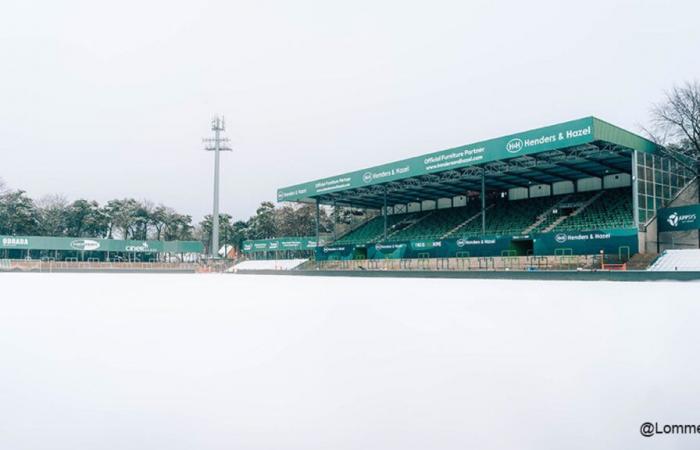 Winterwetter beendet das 1B-Spiel zwischen Lommel und Francs Borains