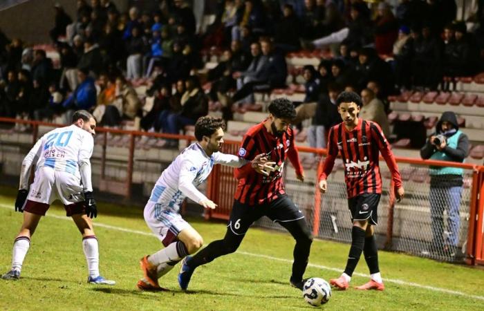 National 3: Der FC Espaly schloss sich am Ende des Spiels erneut Bourgoin an, bevor er gegen PSG antrat