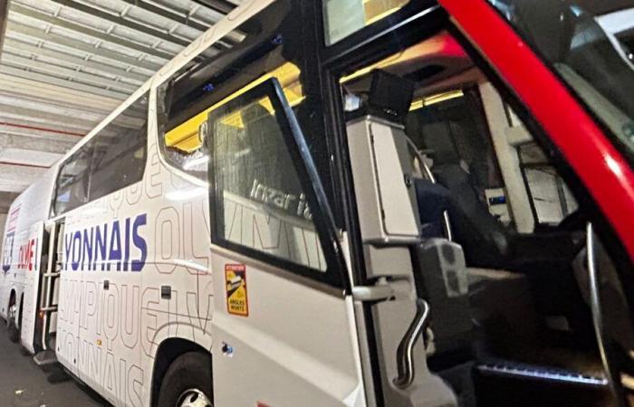 Zwischenfälle am Rande des OM/OL-Spiels: Die Ermittlungen zum Steinwurf im Bus von Lyon werden eingestellt