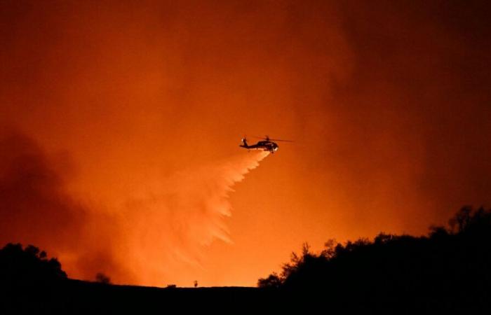 Der Wind, der die Flammen anfacht, hat begonnen, schwächer zu werden, und die Zahl der Toten liegt mittlerweile bei elf