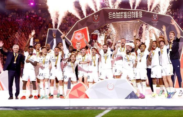 Finalaufstellung des Superpokals von Real Madrid gegen den FC Barcelona: Volle Stärke