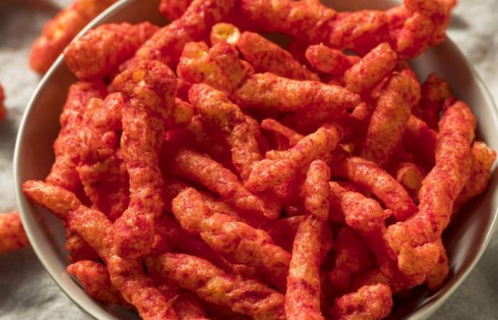 Würzige Cheetos und Gurken: der überraschende Snack für den Spieltag!