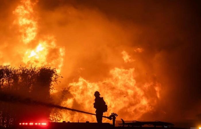 BILDER | In Los Angeles breiten sich die Brände weiter aus, die Zahl der Todesopfer steigt auf 16