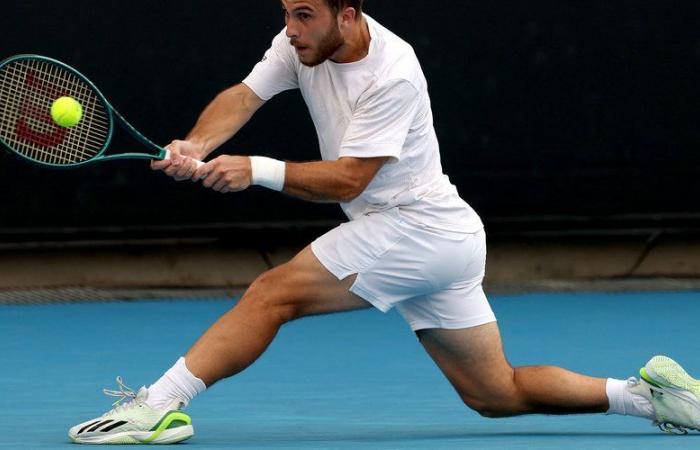 Australian Open 2025: „Ich bin auf dem Markt …“ Warum Hugo Gaston in seinem Erstrundenmatch gezwungen war, ganz in Weiß zu spielen