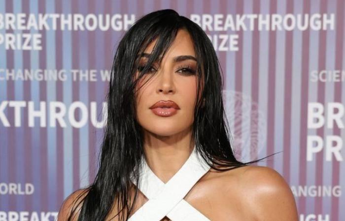 Kim Kardashian kommt der Feuerwehr von Los Angeles zu Hilfe … Mel Gibson verliert sein Haus in den Flammen …