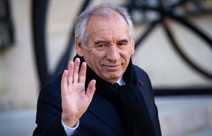 François Bayrou setzte seine Verhandlungen am Vorabend seiner großen Ansprache fort