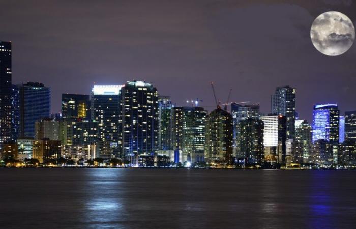 Der erste Vollmond des Jahres 2025 erleuchtet heute Nacht den Himmel von Miami