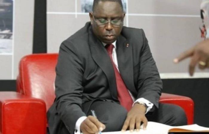 Macky Sall macht sich selbstständig und gründet sein eigenes Unternehmen