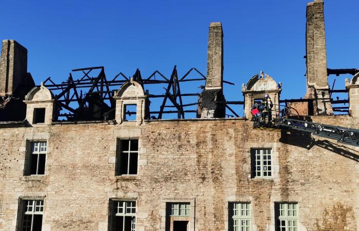 Brand im Manoir de Kernault: Reaktion des Präsidenten des Departements