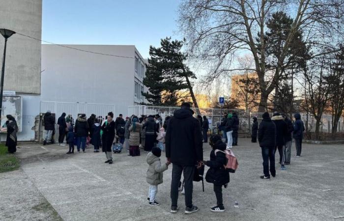 Hunderte Schulkinder ohne Heizung in Saint-Denis