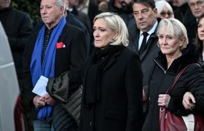 Marine Le Pen sagt, sie werde es sich „niemals verzeihen“, dass sie ihren Vater vom Front National ausgeschlossen hat