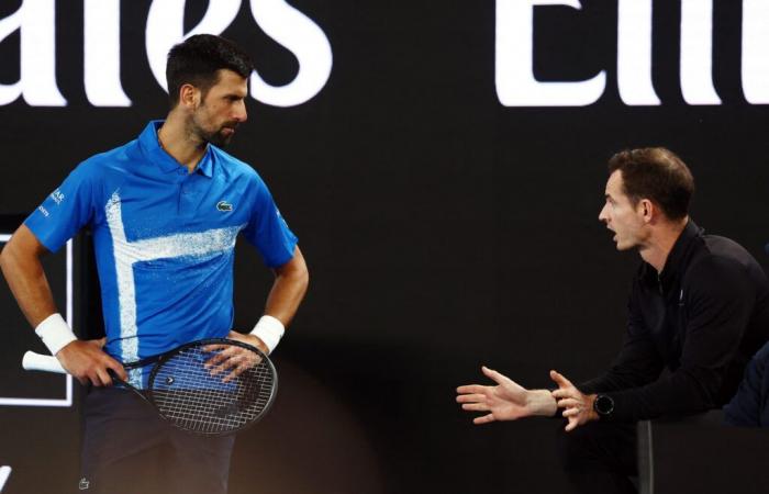 Novak Djokovics Debüt bei den Australian Open schockiert die Fans, als Andy Murray seinem Trainerstab beitritt.