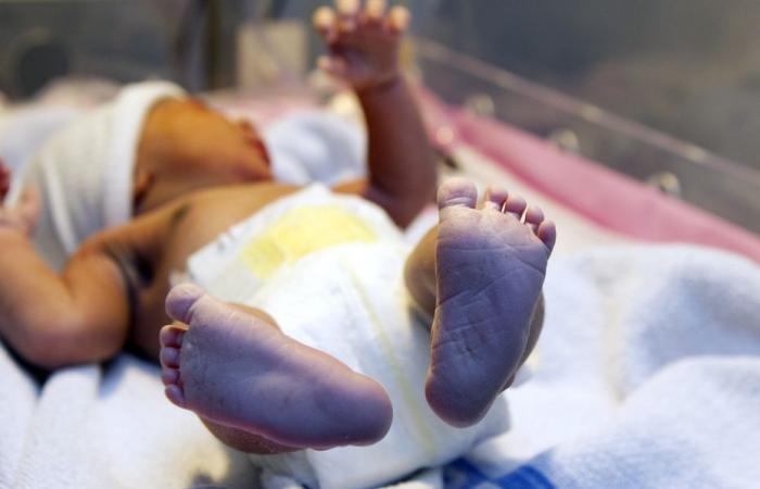 Das erste in Frankreich im Jahr 2025 geborene Baby wird um 00:01 Uhr in Aix-en-Provence geboren