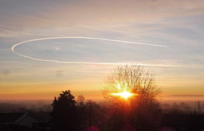 Warum hat ein Verkehrsflugzeug an diesem Dienstagmorgen über Orne und Sarthe eine Kehrtwende gemacht?