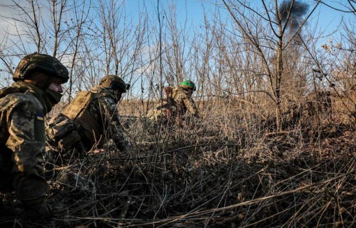 Ukrainische Drohnen greifen russisches Gelände an