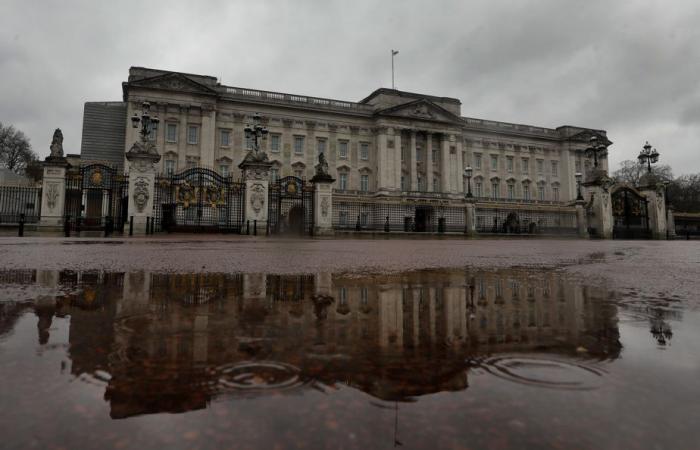 Elizabeth II. informierte spät über die Anwesenheit eines KGB-Spions in Buckingham