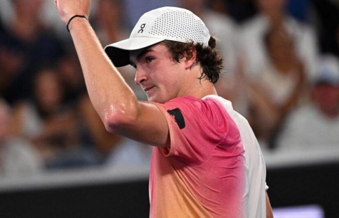 João Fonseca schlägt Andrey Rublev und zieht in die zweite Runde der Australian Open ein