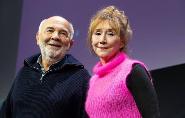 Gérard Jugnot und Marie-Anne Chazel singen für Michel Blanc in Alpe d’Huez