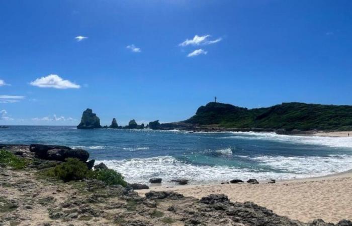 Eine Leiche wurde an einem Strand in Saint-François entdeckt