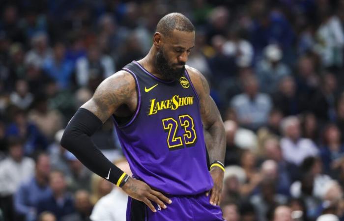 Nach einem millionenschweren Rookie-Rumble könnten die Lakers LeBron zu den 76ers schicken, um eine Sensation und ein Preispaket von 211 Millionen US-Dollar zu erhalten.