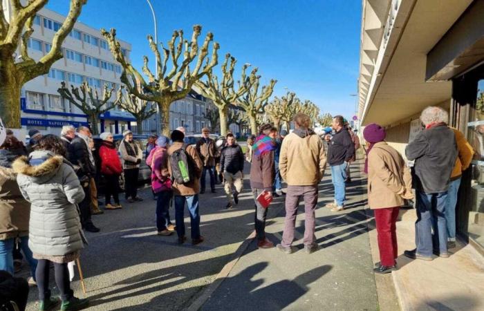 Zwei Mega-Becken-Gegner haben wegen der Beschädigung eines Wasserreservoirs in der Vendée Anklage erhoben