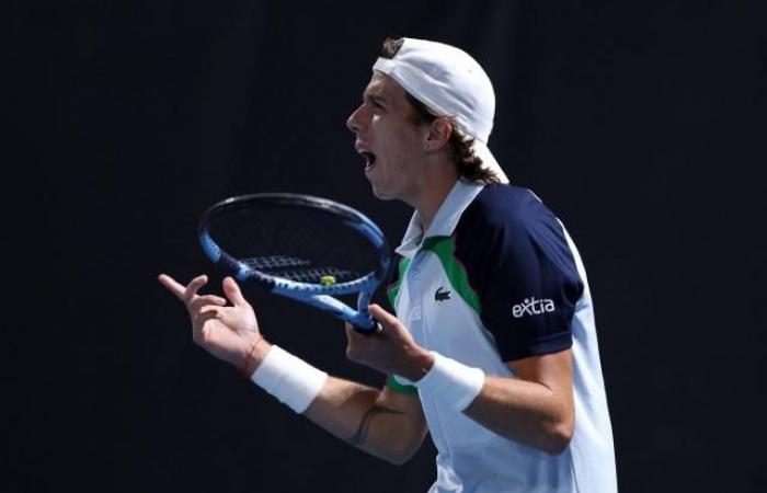 Arthur Cazaux wurde vom Schotten Jacob Fearnley in der dritten Runde der Australian Open ausgeschlossen