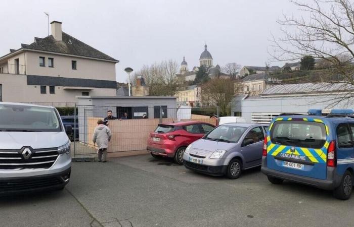 Ein Obdachloser wurde tot in einer öffentlichen Toilette in Maine-et-Loire aufgefunden