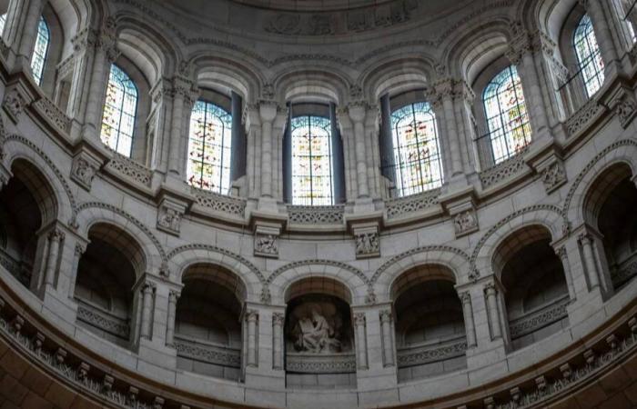 Welches war 2024 das meistfotografierte Denkmal in Paris?