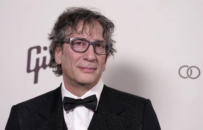 Neil Gaiman wegen sexuellen Übergriffs angeklagt, Autor bricht sein Schweigen