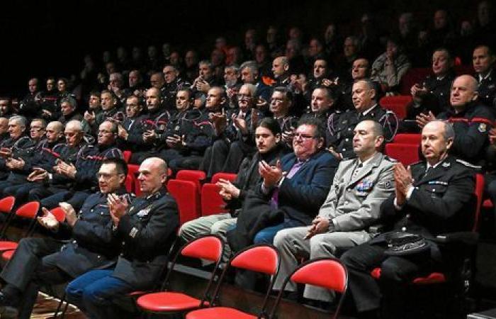 Feuer- und Rettungszentren in den Rohren in Plozévet, Châteauneuf-du-Faou und Plougastel-Daoulas