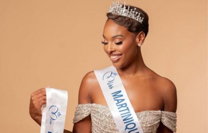 Angélique Angarni-Filopon, Miss France 2025, signiert in diesem Supermarkt in Essonne