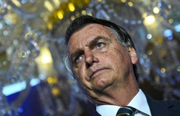 Mangels Reisepass wird der ehemalige brasilianische Präsident Jair Bolsonaro die Zeremonie verpassen