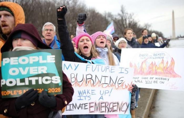 Beim „Volksmarsch“ in Washington müde, aber kämpferische Anti-Trump-Amerikaner