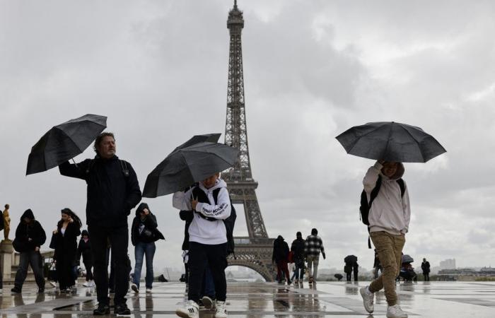 Sommer ohne Sonne, rekordverdächtiges graues Wetter in diesem Herbst und intensiverer Regen in diesem Winter in Paris und auf der Île-de-France. Wahr oder falsch? Antworten von Météo France