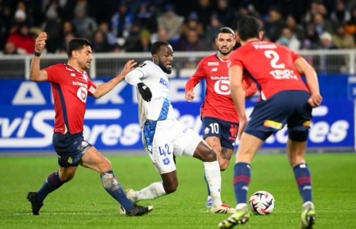 Das Transferfenster und die Verletzungen verteilen die Karten im Mittelfeld von Auxerre neu