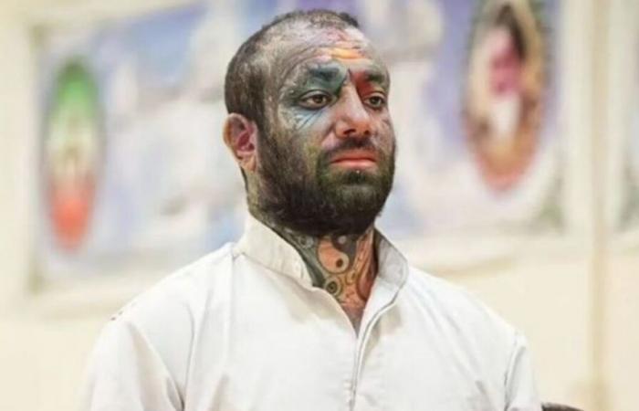 Wer ist Tataloo, der iranische Rapper mit 1.000 Tattoos, der wegen Blasphemie zum Tode verurteilt wurde?