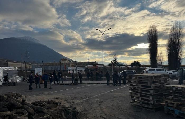 In der Nähe von Grenoble. Dieses Chemiewerk bereitet den Abbau von 154 Arbeitsplätzen vor