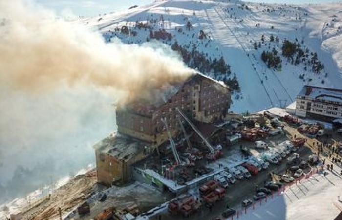 66 Menschen starben in einem Skigebiet, das Feuer „jetzt unter Kontrolle“