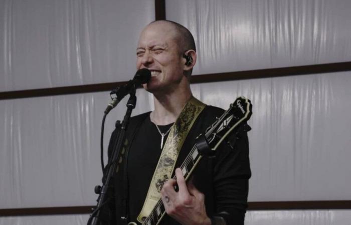 Matt Heafy von Trivium enthüllt, dass Asdendancy einen von Muse und Emperor beeinflussten Song enthält und behauptet, Like Light To The Flies habe „sein Leben verändert“