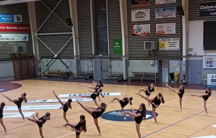 erste Vorführung des Jahres von der Tanzschule