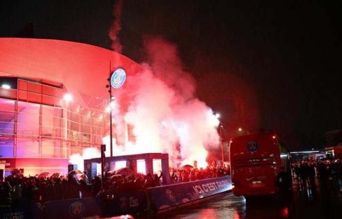 Fieberhafte Atmosphäre bei der Ankunft von PSG im Parc des Princes vor dem Spiel gegen Manchester City in der Champions League