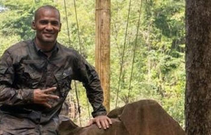 Florent Malouda, Ex-Spieler und Champions-League-Sieger, tritt der Armee von Französisch-Guayana bei.