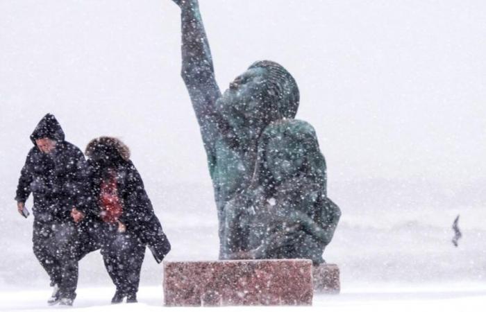 Wintersturm wirft Schnee und Eis auf die südlichen US-Bundesstaaten