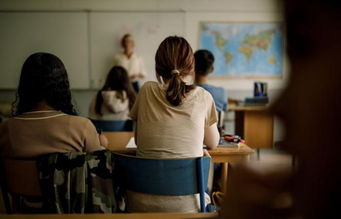 Im Doubs wurde ein Lehrer mit dem Tode bedroht, weil er seinen Schülern Karikaturen zeigte