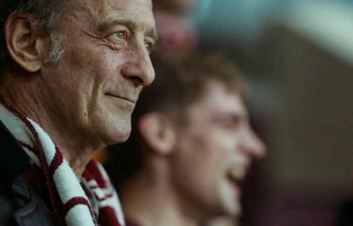 Wissen Sie, warum Schauspieler Vincent Lindon einen FC Metz-Schal trägt?