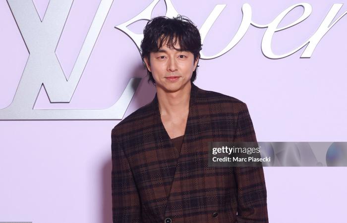 j-hope (BTS), BAMBAM und Jackson (GOT7) und Gong Yoo bei der Louis Vuitton Show auf der Paris Fashion Week – K-GEN