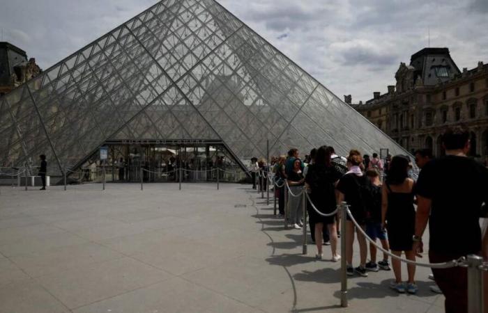 Das Louvre-Museum ist in einem schlechten Zustand