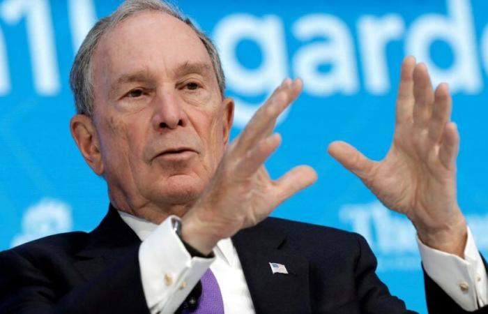 Der Milliardär Bloomberg verspricht, die Rechnung zu bezahlen, wenn Trump aussteigt