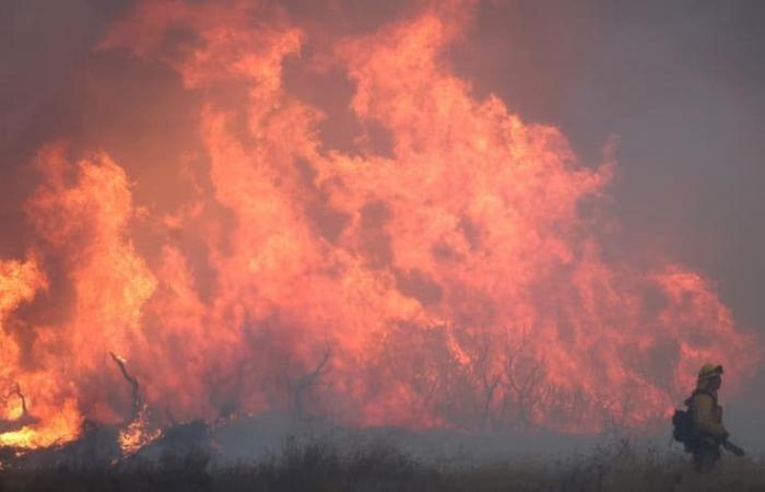 Bilder des neuen heftigen Brandes im Norden der Stadt, Tausende Einwohner evakuiert