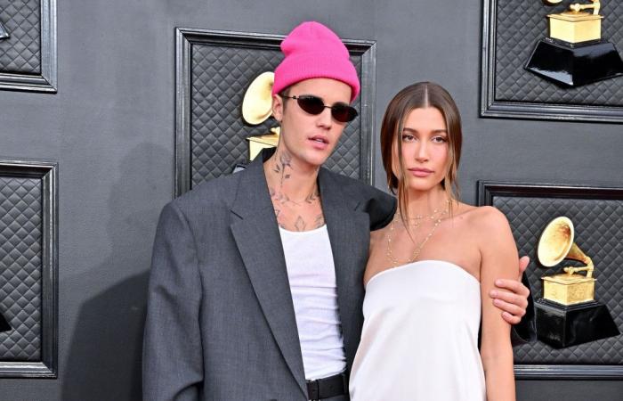 Justin Bieber behauptet, er sei „gehackt“ worden, nachdem er dem Instagram-Account seiner Frau Hailey entfolgt hatte